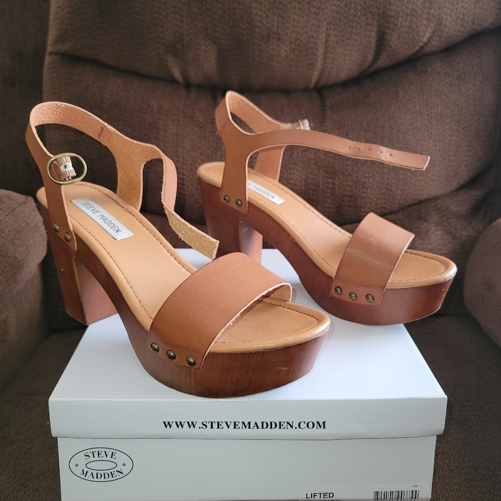 Steve Madden Lifted womens platform high heel Sandals